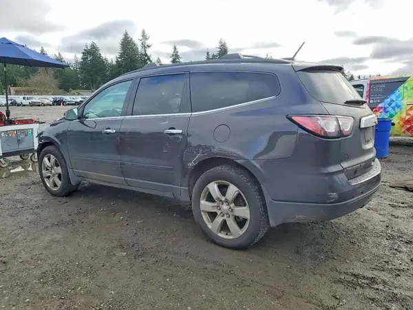 1GNKVGKD2HJ189864 2017 CHEVROLET TRAVERSE - Image 2