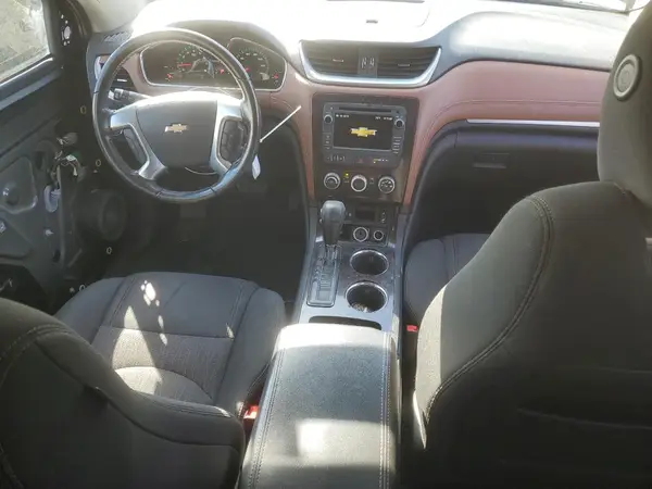 1GNKVGKD2HJ196734 2017 CHEVROLET TRAVERSE - Image 8