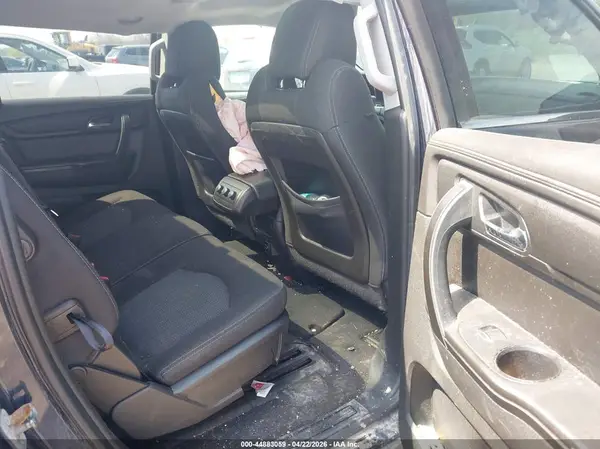 1GNKVGKD2HJ229909 2017 CHEVROLET TRAVERSE - Image 8