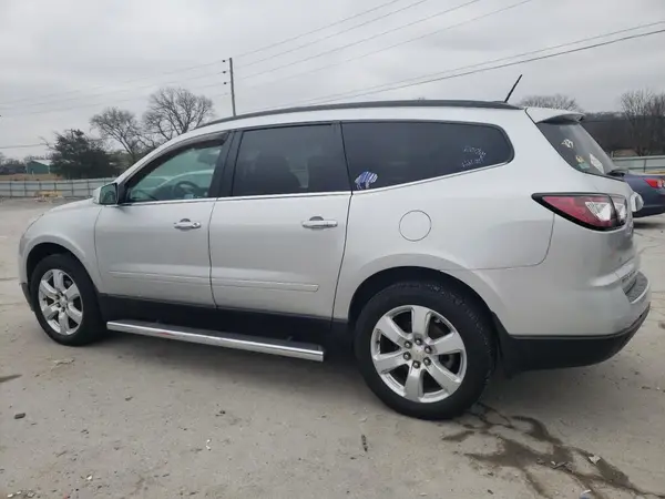 1GNKVGKD2HJ248332 2017 CHEVROLET TRAVERSE - Image 2