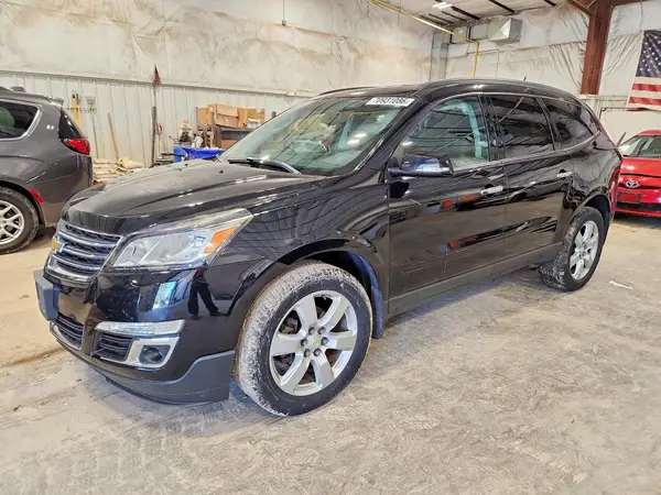 1GNKVGKD2HJ252963 2017 CHEVROLET TRAVERSE - Image 1