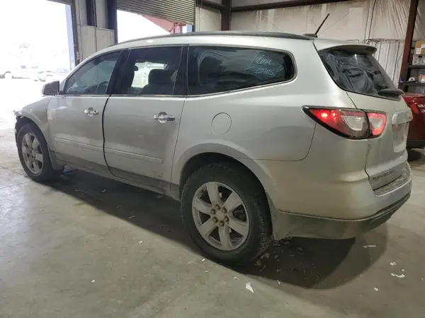 1GNKVGKD2HJ295098 2017 CHEVROLET TRAVERSE - Image 2