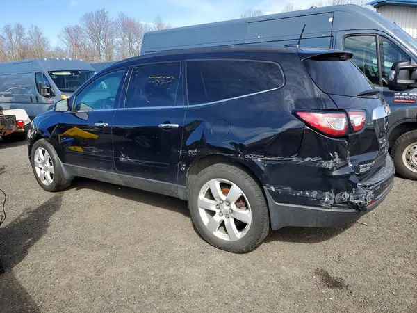 1GNKVGKD2HJ295991 2017 CHEVROLET TRAVERSE - Image 2
