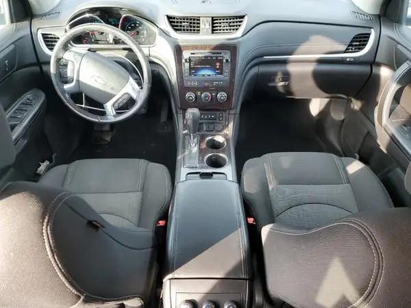 1GNKVGKD2HJ305094 2017 CHEVROLET TRAVERSE - Image 8
