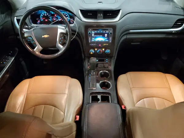 1GNKVGKD2HJ333638 2017 CHEVROLET TRAVERSE - Image 8