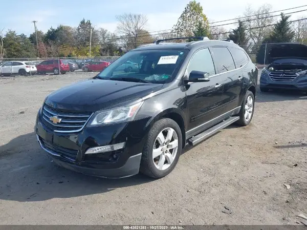 1GNKVGKD3GJ166785 2016 CHEVROLET TRAVERSE - Image 2