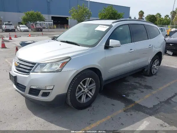 1GNKVGKD3GJ272508 2016 CHEVROLET TRAVERSE - Image 2
