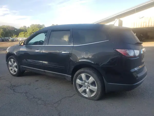 1GNKVGKD3GJ292421 2016 CHEVROLET TRAVERSE - Image 2