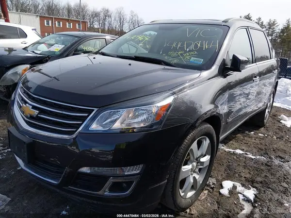 1GNKVGKD3HJ117314 2017 CHEVROLET TRAVERSE - Image 2