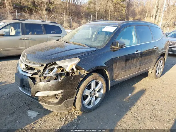 1GNKVGKD3HJ134999 2017 CHEVROLET TRAVERSE - Image 2