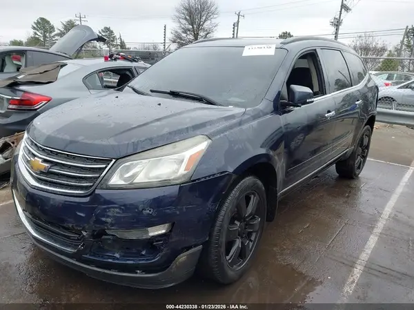 1GNKVGKD3HJ138275 2017 CHEVROLET TRAVERSE - Image 2