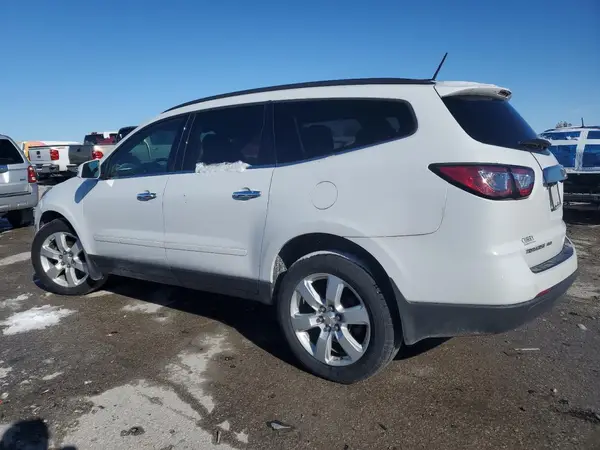 1GNKVGKD3HJ140527 2017 CHEVROLET TRAVERSE - Image 2
