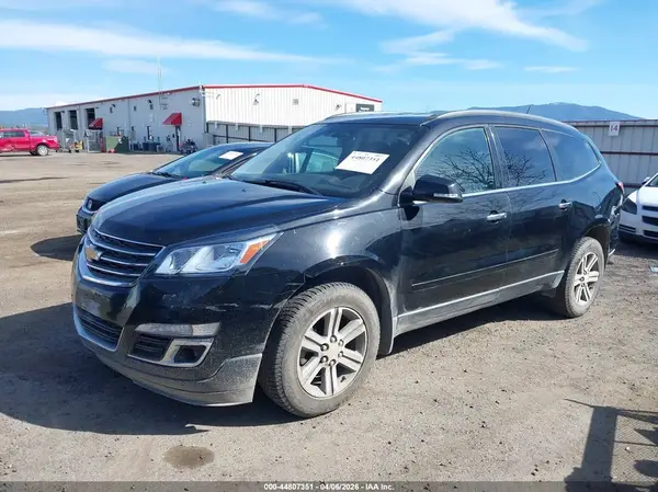 1GNKVGKD3HJ140897 2017 CHEVROLET TRAVERSE - Image 2