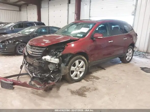 1GNKVGKD3HJ183717 2017 CHEVROLET TRAVERSE - Image 2