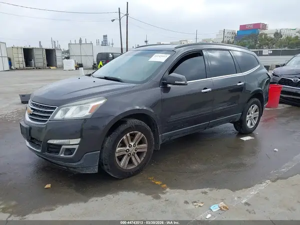 1GNKVGKD3HJ201293 2017 CHEVROLET TRAVERSE - Image 2
