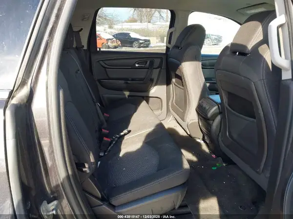 1GNKVGKD3HJ220720 2017 CHEVROLET TRAVERSE - Image 8