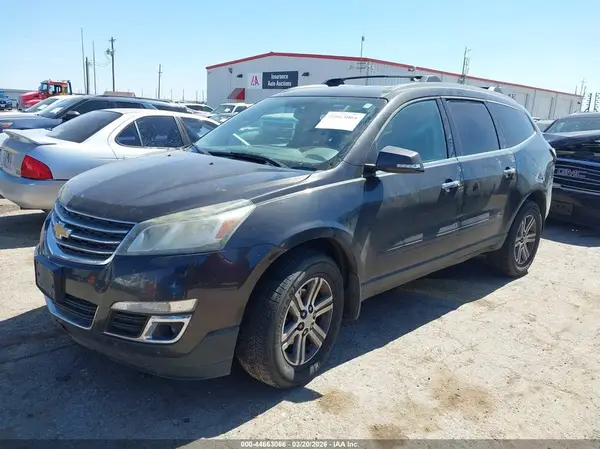 1GNKVGKD3HJ235931 2017 CHEVROLET TRAVERSE - Image 2