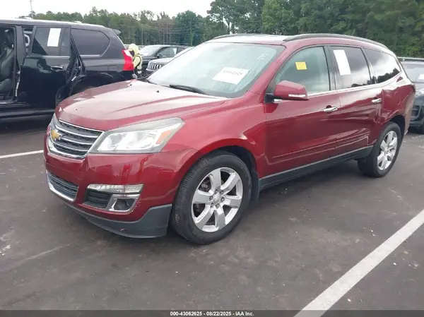 1GNKVGKD3HJ236576 2017 CHEVROLET TRAVERSE - Image 2