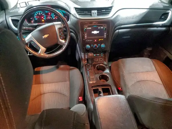 1GNKVGKD3HJ247996 2017 CHEVROLET TRAVERSE - Image 8