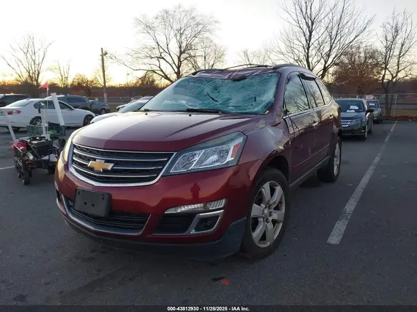 1GNKVGKD3HJ251336 2017 CHEVROLET TRAVERSE - Image 2