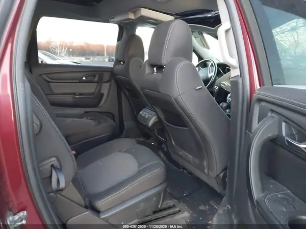 1GNKVGKD3HJ251336 2017 CHEVROLET TRAVERSE - Image 8
