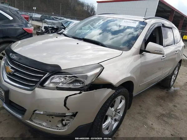 1GNKVGKD3HJ254432 2017 CHEVROLET TRAVERSE - Image 2