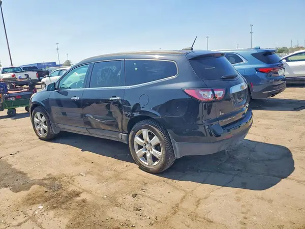 1GNKVGKD3HJ284093 2017 CHEVROLET TRAVERSE - Image 2