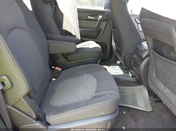 1GNKVGKD3HJ321496 2017 CHEVROLET TRAVERSE - Image 8