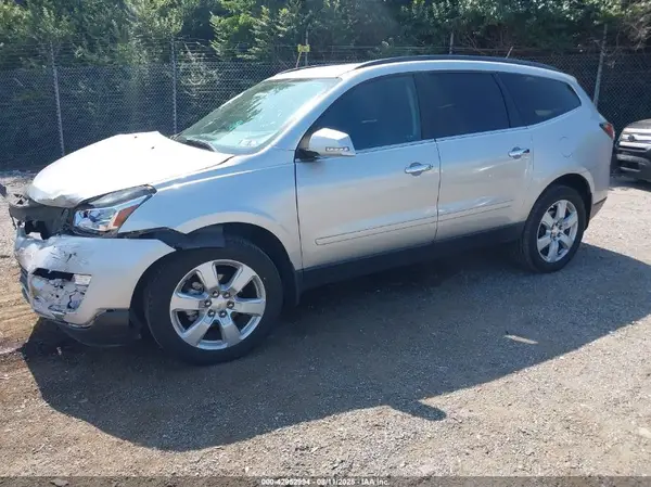 1GNKVGKD3HJ343370 2017 CHEVROLET TRAVERSE - Image 2