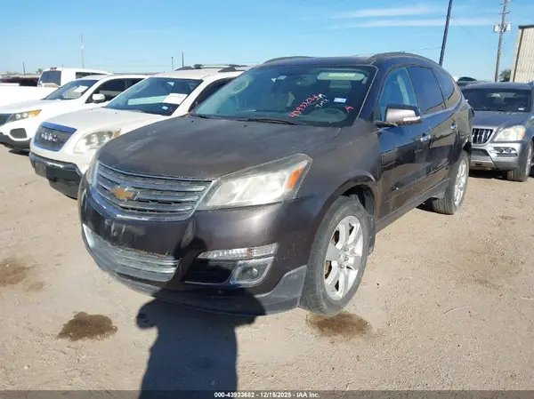 1GNKVGKD4GJ242160 2016 CHEVROLET TRAVERSE - Image 2