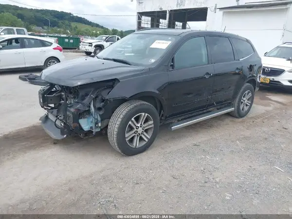 1GNKVGKD4HJ101557 2017 CHEVROLET TRAVERSE - Image 2