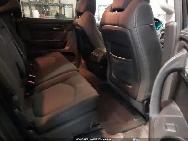 1GNKVGKD4HJ109982 2017 CHEVROLET TRAVERSE - Image 8