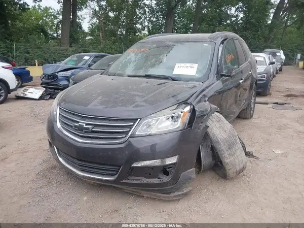 1GNKVGKD4HJ118259 2017 CHEVROLET TRAVERSE - Image 2