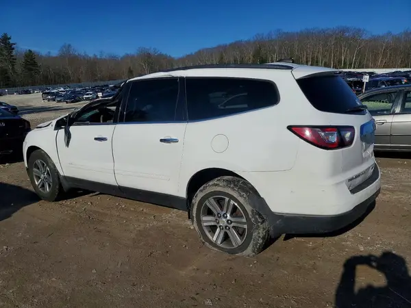 1GNKVGKD4HJ125101 2017 CHEVROLET TRAVERSE - Image 2