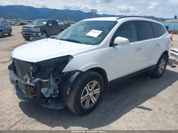 1GNKVGKD4HJ142562 2017 CHEVROLET TRAVERSE - Image 2