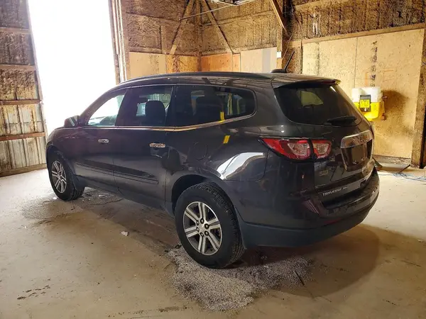 1GNKVGKD4HJ153268 2017 CHEVROLET TRAVERSE - Image 2