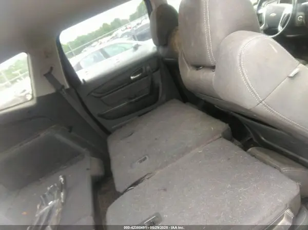 1GNKVGKD4HJ167445 2017 CHEVROLET TRAVERSE - Image 8