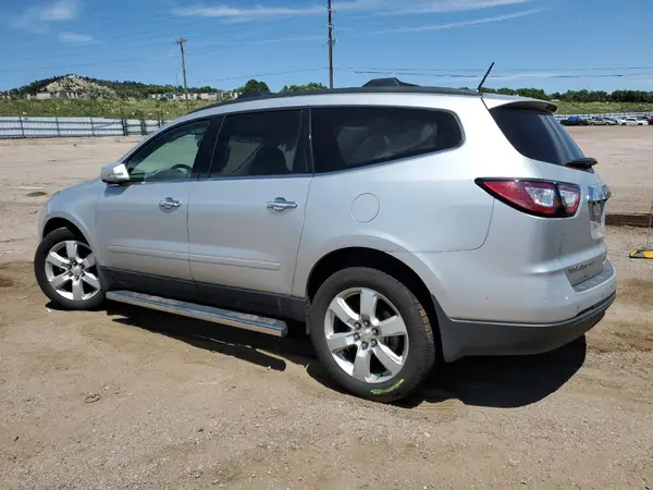 1GNKVGKD4HJ186545 2017 CHEVROLET TRAVERSE - Image 2