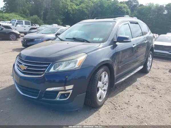1GNKVGKD4HJ233685 2017 CHEVROLET TRAVERSE - Image 2