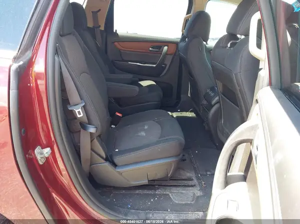1GNKVGKD4HJ247893 2017 CHEVROLET TRAVERSE - Image 8