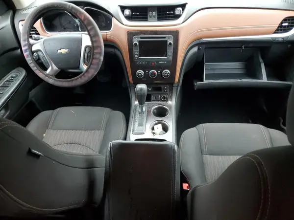 1GNKVGKD4HJ267643 2017 CHEVROLET TRAVERSE - Image 8