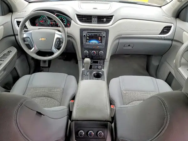 1GNKVGKD4HJ312256 2017 CHEVROLET TRAVERSE - Image 8