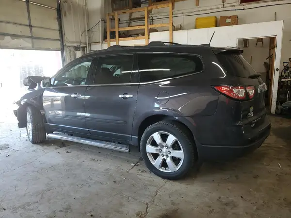 1GNKVGKD4HJ320096 2017 CHEVROLET TRAVERSE - Image 2