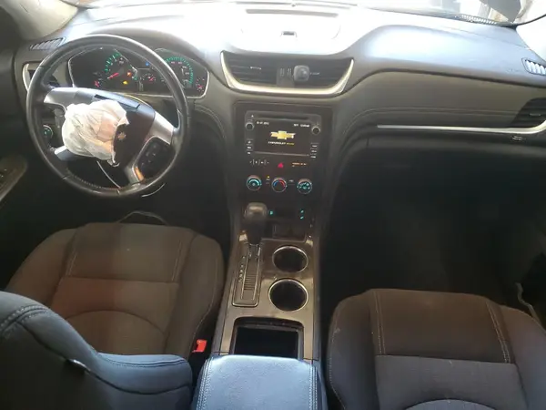 1GNKVGKD4HJ320096 2017 CHEVROLET TRAVERSE - Image 8