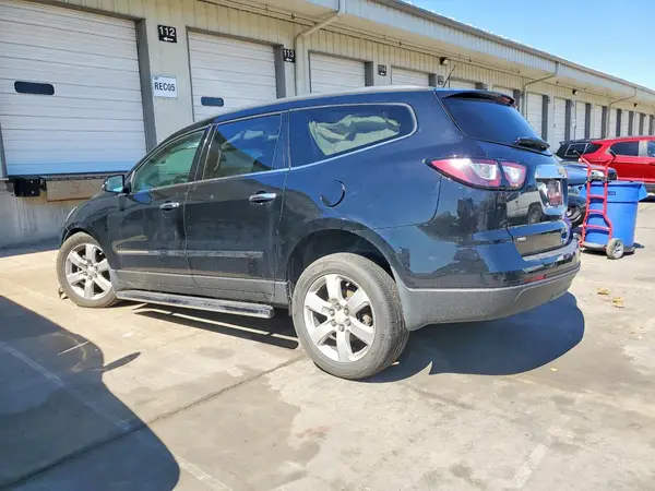 1GNKVGKD5GJ111044 2016 CHEVROLET TRAVERSE - Image 2