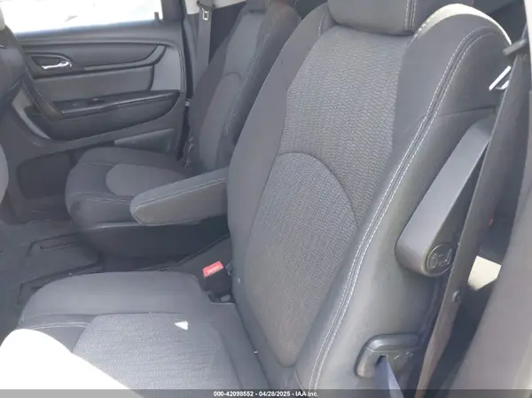 1GNKVGKD5GJ192868 2016 CHEVROLET TRAVERSE - Image 8