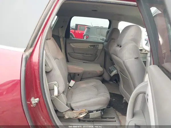 1GNKVGKD5GJ235363 2016 CHEVROLET TRAVERSE - Image 8