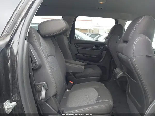 1GNKVGKD5GJ257699 2016 CHEVROLET TRAVERSE - Image 8