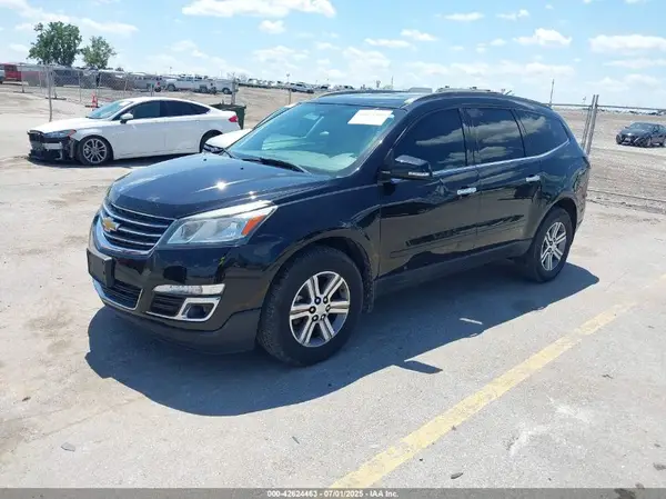 1GNKVGKD5GJ309090 2016 CHEVROLET TRAVERSE - Image 2