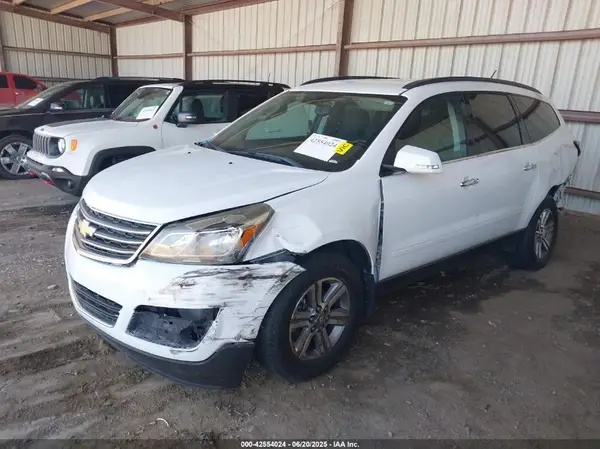 1GNKVGKD5GJ317321 2016 CHEVROLET TRAVERSE - Image 2